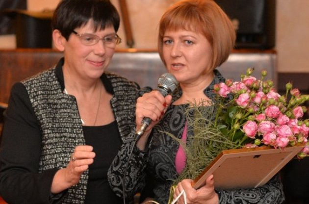 Собкор "Зеркала недели" Валентина Самар получила премию от "Телекритики"