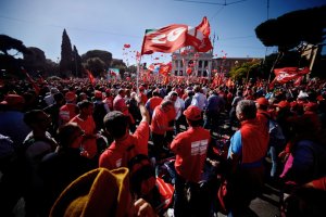У Римі близько мільйона осіб вийшли з протестом проти реформи ринку праці