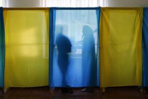 В день выборов в Украине проведут пять экзит-полов