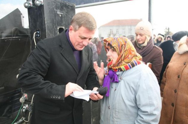 Катеринчук заявляет о подкупе избирателей оппонентами