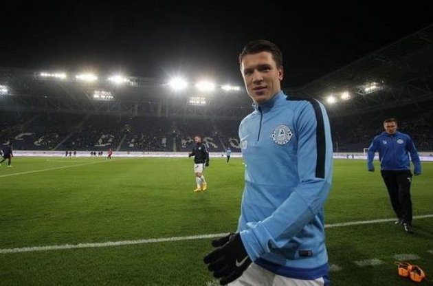 Евгений Коноплянка может уже зимой покинуть "Днепр"