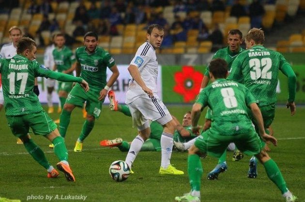 &quot;Карпаты&quot; навязали &quot;Динамо&quot; численное преимущество