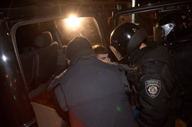 Начальника Дарницкой милиции отстранили из-за потасовки на Осокорках