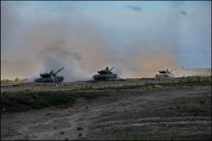 Великобританія допомагає Росії розпізнати її танки в Донбасі