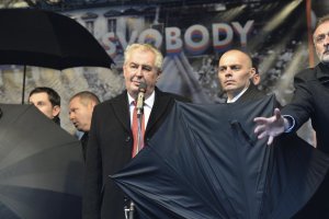 Чехія відреагувала на обурення України щодо висловлювань Земана