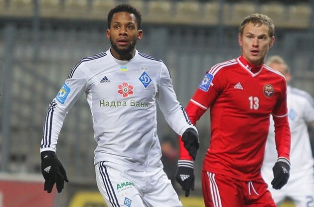 Джермейн Ленс забил два гола в ворота "Металлурга"