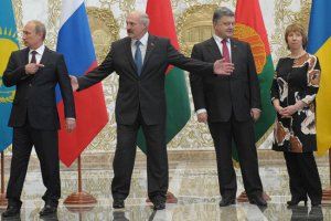 Війна в Україні грає на руку Лукашенку – Bloomberg
