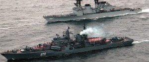Военные корабли России в Ла-Манше якобы прячутся от шторма - The Guardian