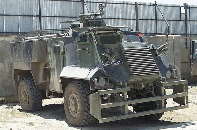 &quot;Укроборонпром&quot; намагається купити мотлох 60-х років - Saxon AT-105.