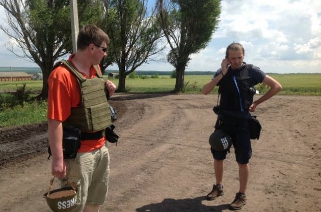 Журналистов в зоне АТО теперь будут сопровождать военные