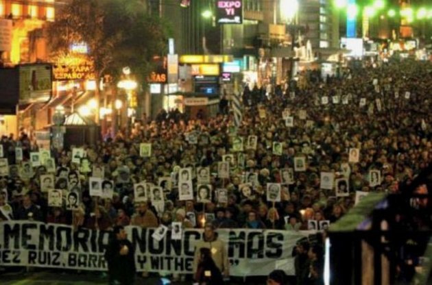 В Мексике объявлен траур по погибшему в результате столкновений с полицией студенту