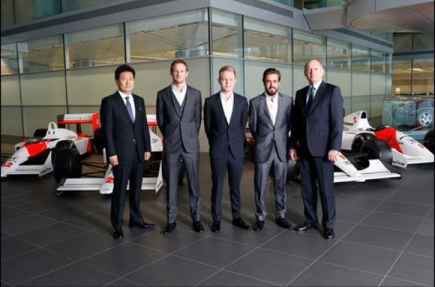 &quot;Макларен&quot; рассчитывает на чемпионский дуэт в новом сезоне