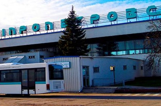 Аеропорти Харкова та Дніпропетровська відновили роботу