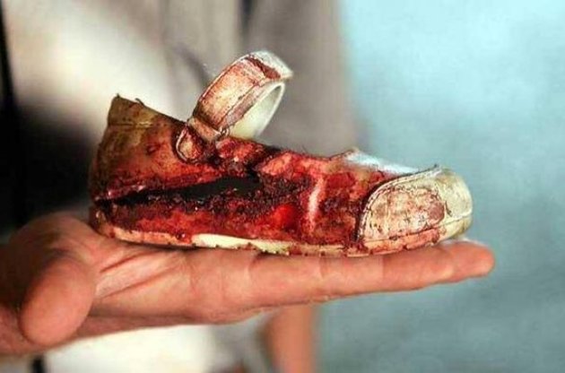 Расстрелявшие свыше сотни детей в Пакистане боевики уничтожены - BBC