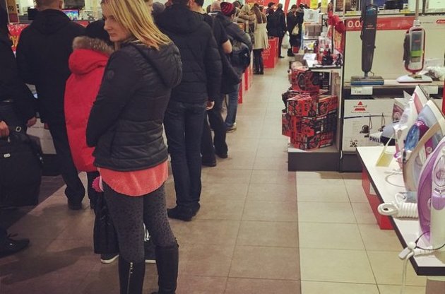 IKEA. Фото в ночь на 17 декабря - из блога Ильи Варламова