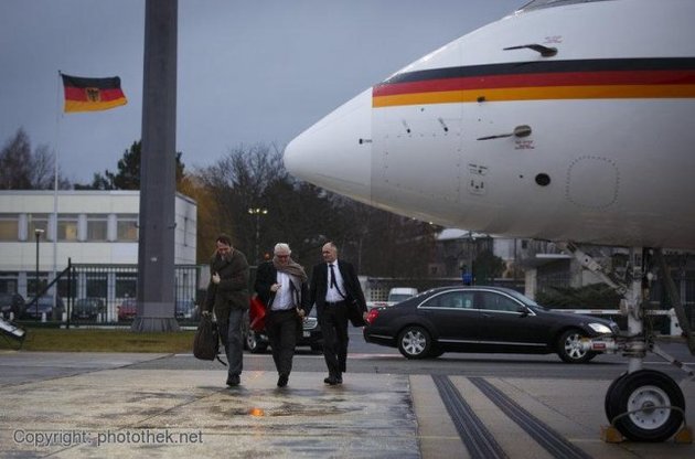 Штайнмайер прямує на переговори про конфлікт в Україні