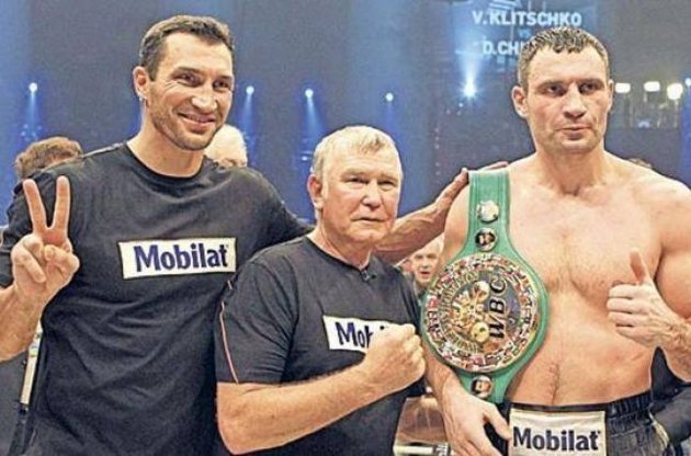 Фріц Здунек тренував братів Кличків з 1997 року