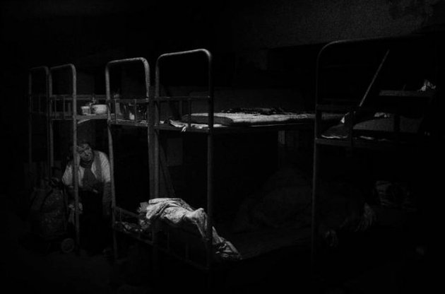 Мешканці Донбасу виживають в бункерах часів Холодної війни.