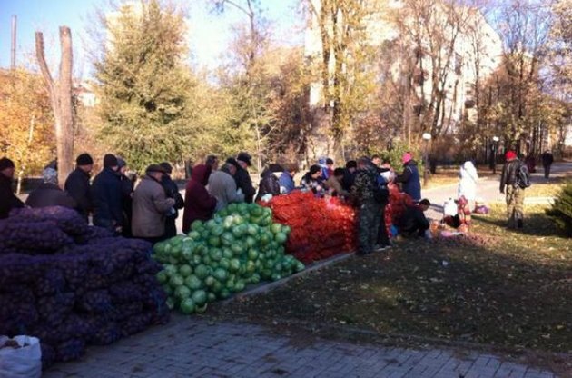 На "референдумі" продуктів було більше.
