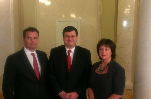 Іноземців в Кабміні підтримує майже 46% населення