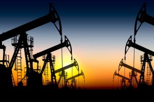 Нефть держится на уровне  $ 60 за баррель