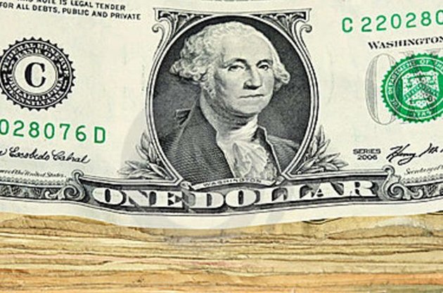 Підсумки 2014-го: долар починає та виграє