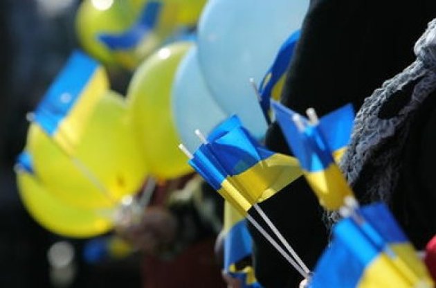 Суды, милиция и российские СМИ пользуются у украинцев наименьшим доверием – опрос