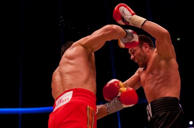 Володимир Кличко відправив Кубрата Пулєва в нокаут у п&#039;ятому раунді