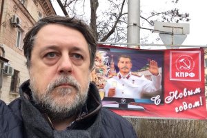 Сталин с билбордов поздравляет Севастополь с Новым годом