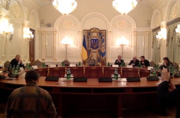 У Порошенко обсуждают голову Антикорупционного бюро