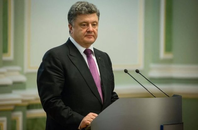 Порошенко запевняє, що корупції в його адміністрації вже немає