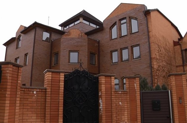 Будинок Януковича на Оболонській набережній - Наші Гроші