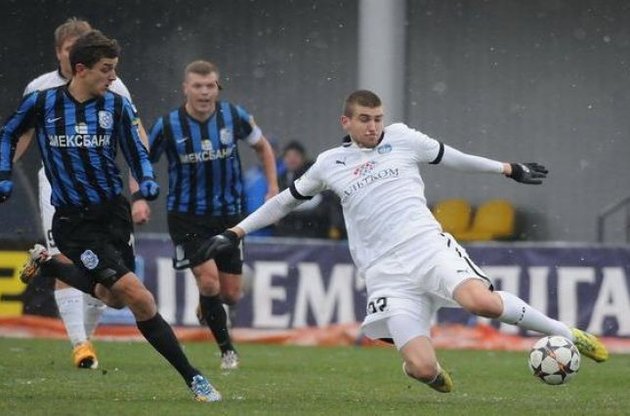 Іван Бобко і Олексій Гай (в темній формі) вже покинули Одесу