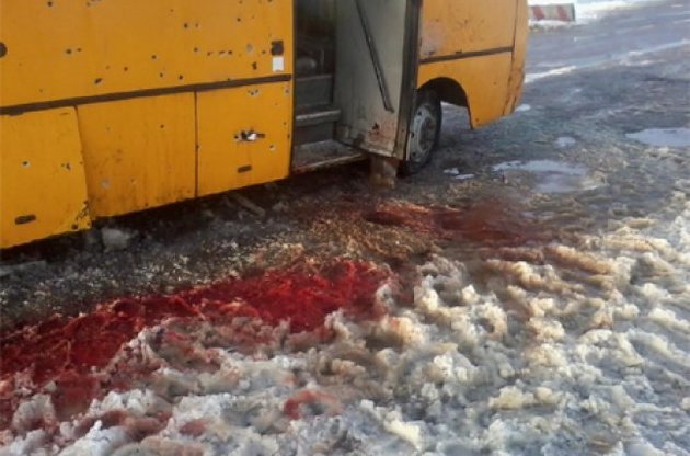 Українські слідчі розкрили подробиці обстрілу автобуса під Волновахою