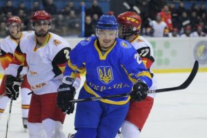 Лучший хоккеист Украины спустя 15 лет вернулся в АХЛ