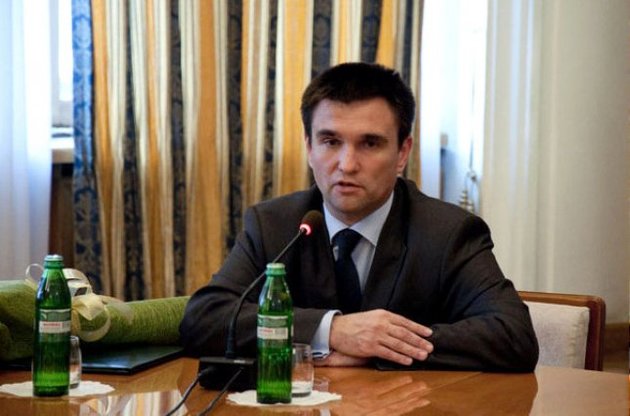 Клімкін просить Росію зупинити бойовиків