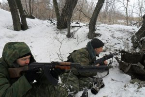 Боевики три дня обстреливают Дебальцево, огонь по плацдарму ведется из 40 арторудий – ИС