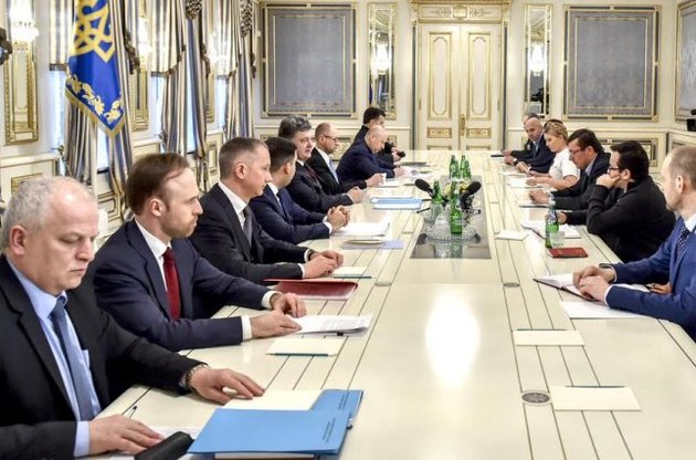 Петр Порошенко собрал представителей фракций коалиции