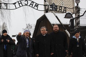 Президент Польши напомнил, что Освенцим освободили воины 1-го Украинского фронта