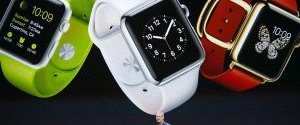 Годинники Apple Watch надійдуть у продаж у квітні