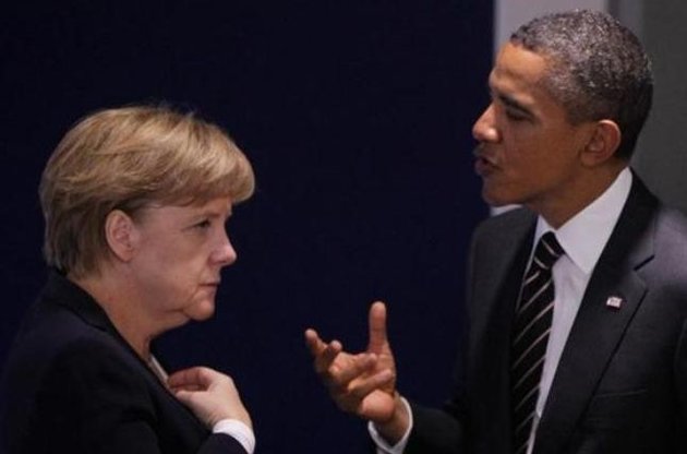 Обама домовився з Меркель притягнути Росію до відповідальності за ескалацію у східній Україні