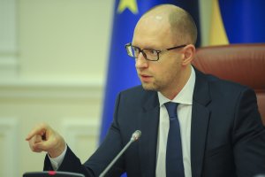 Яценюк считает, что Россия должна Украине репарации за уничтожение Донбасса