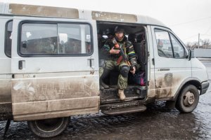 Семенченко: Дебальцеве в "оперативному оточенні"