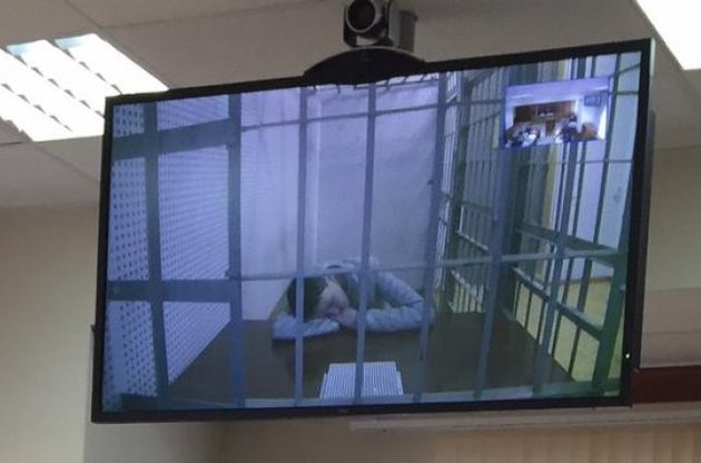 Під час останнього засідання суду Савченко виглядала виснаженою