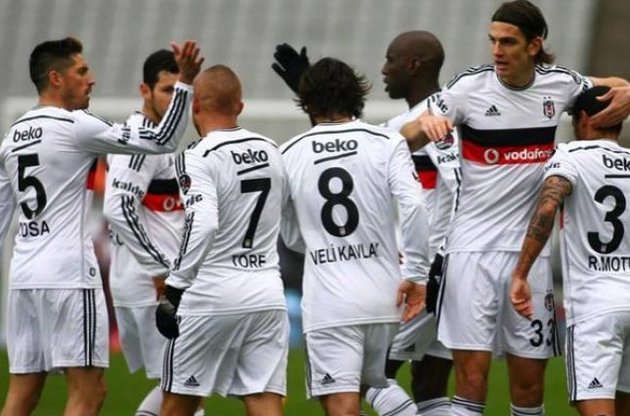 Турецький "Бешикташ" пройшов у серії пенальті англійський "Ліверпуль"