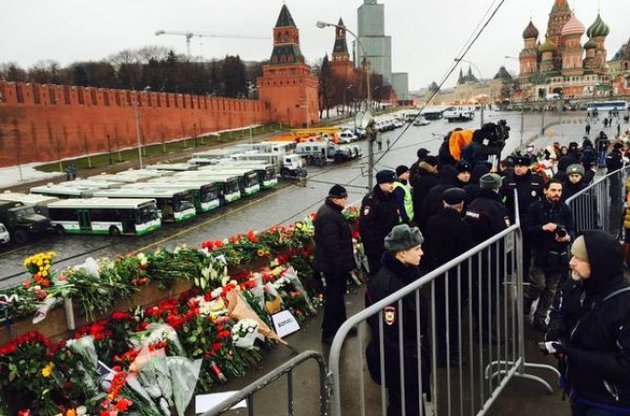 Глава американской разведки усомнился в желании Путина раскрыть убийство Немцова