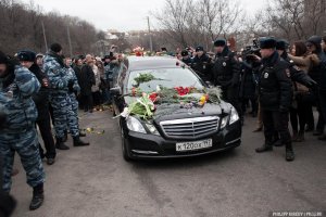 Бориса Нємцова поховали на Троєкуровському кладовищі