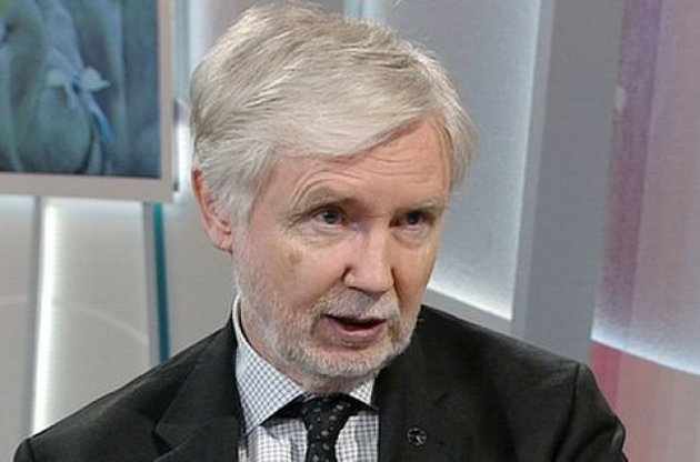 Глава МЗС Фінляндії: ми не постачаємо зброю Україні, тому можемо поставляти далекоміри