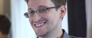 Сноуден готовий проміняти життя в Росії на в'язницю в США