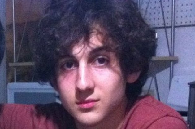 Адвокат має намір будувати захист те, що Царнаєв нібито перебував під впливом свого старшого брата Тамерлана Царнаева